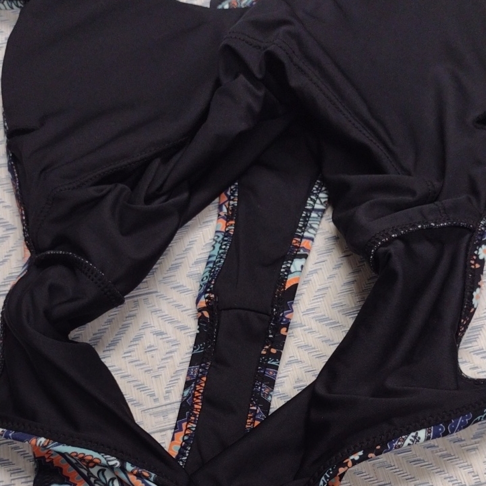 NEW RELLECIGA Paisley One Piece Swimsuit - Multicolor Vacation Beach - Picture 11 of 14